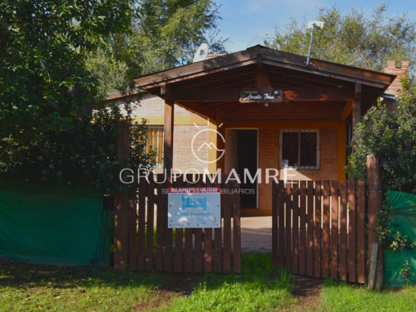 Cabaña de 2 dormitorios con pileta y patio cerrado en Villa Rumipal – foto 1