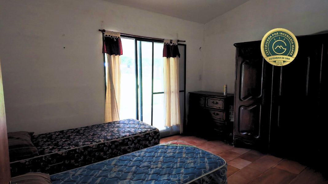 Casa con Departamento, Pileta y Vista a las Sierras de Calamuchita – foto 1