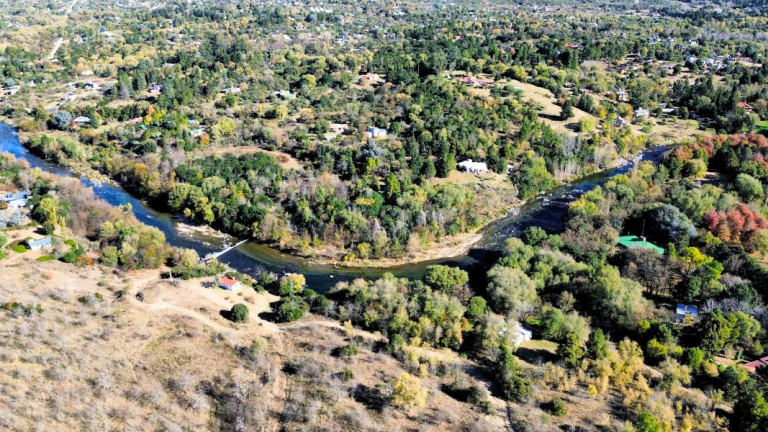Cinco lotes contiguos: 2.353 m² con vistas a las Sierras en Nahuascat